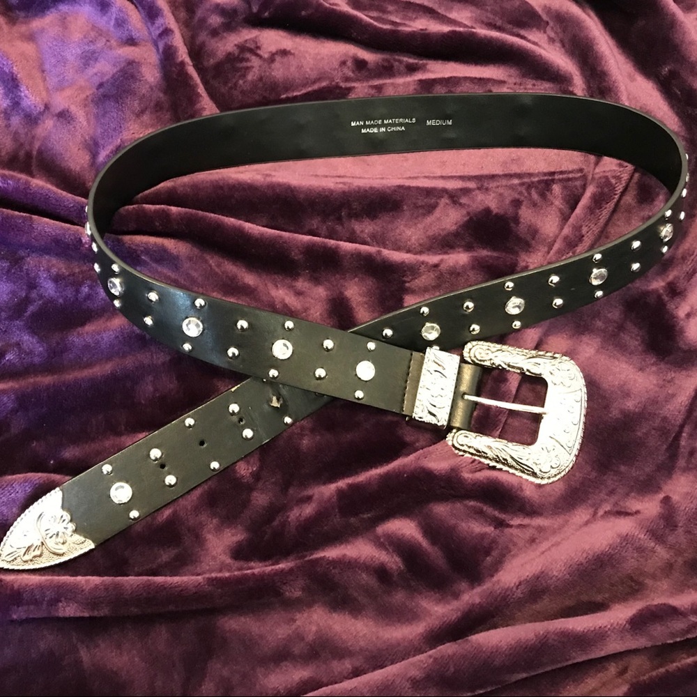 Woman’s Black Belt, Medium (46 1/2” Long)